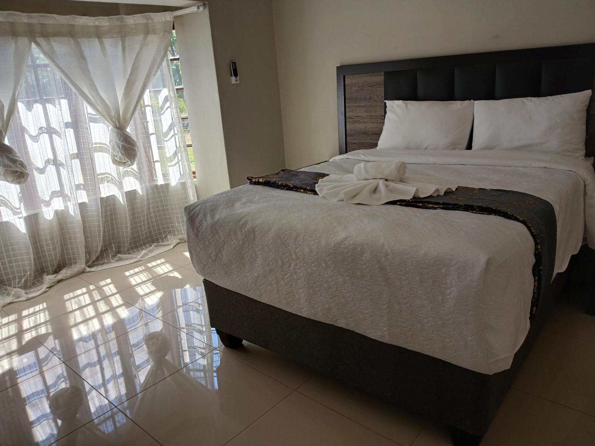 Lobamba The Haven Guesthouse Ezulwini מראה חיצוני תמונה