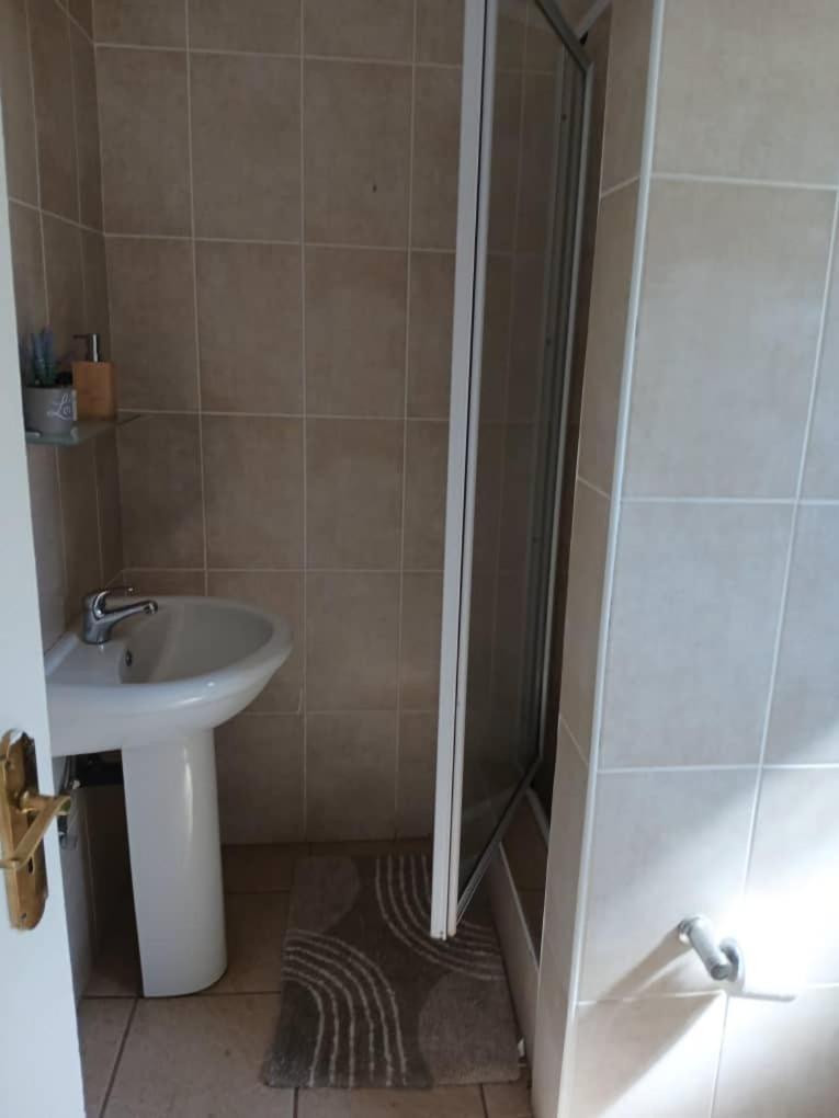 Lobamba The Haven Guesthouse Ezulwini מראה חיצוני תמונה